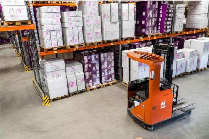 Warehouse Setting